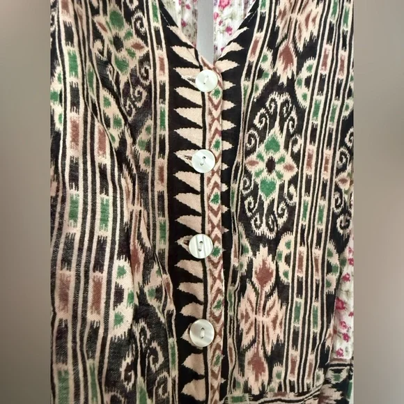 Anthropologie RAGA Ditsy Floral Lightweight Boho Romper Jumpsuit with Tie - Picture 11 of 17